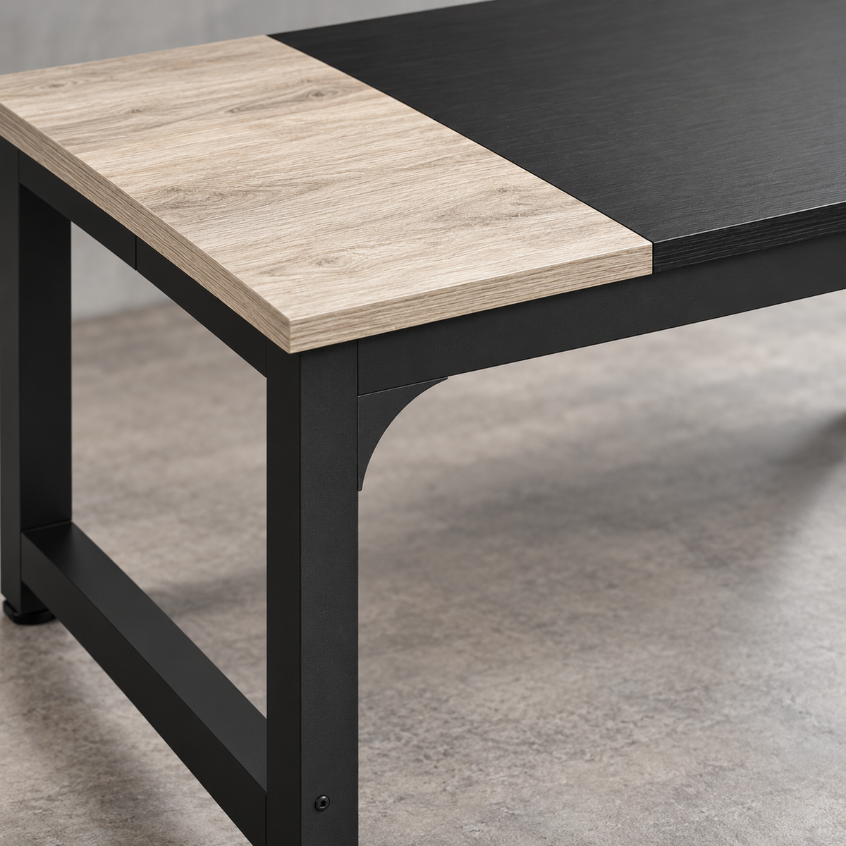 Majorelle Arven Max Desk — 180 × 80 cm — construction detail