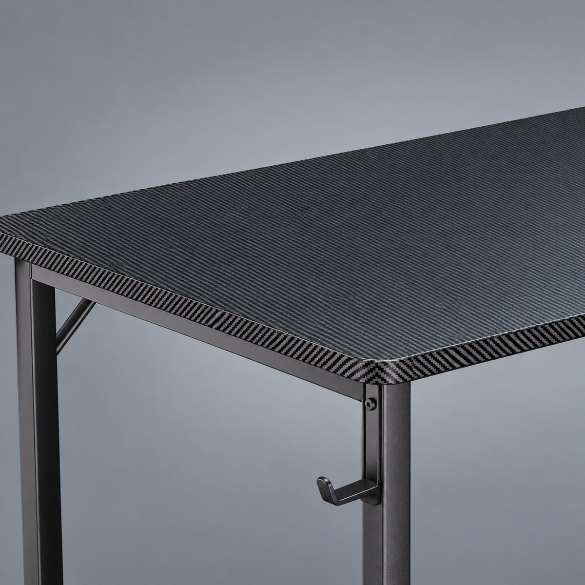 Majorelle Corda Connect Desk — 140 cm — construction detail